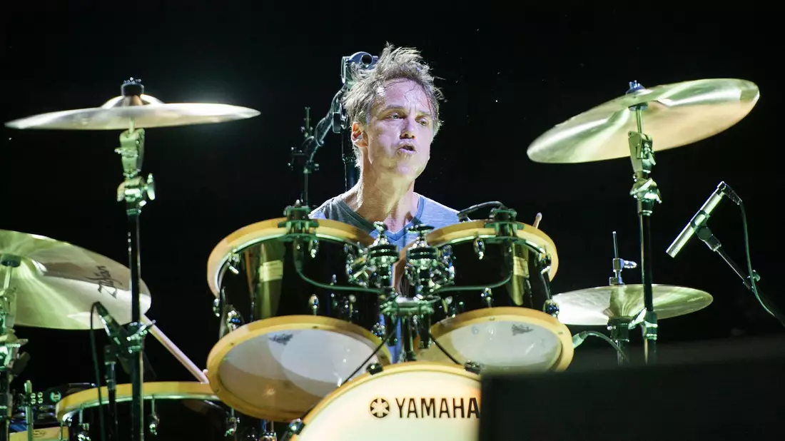 Der Pearl-Jam-Schlagzeuger Matt Cameron hört auf. (Archivbild) - Bild: picture alliance / dpa