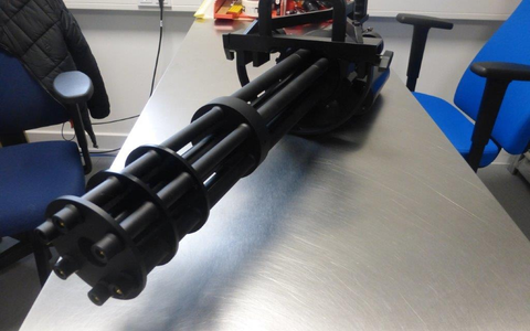 HZA-R: GefÀhrlicher Paketinhalt aus Hongkong: Zollamt Hof-Marktredwitz stellt illegale Softair-Waffe sicher - Foto: presseportal.de HZA-R: GefÀhrlicher Paketinhalt aus Hongkong: Zollamt Hof-Marktredwitz stellt illegale Softair-Waffe sicher - Foto: presseportal.de