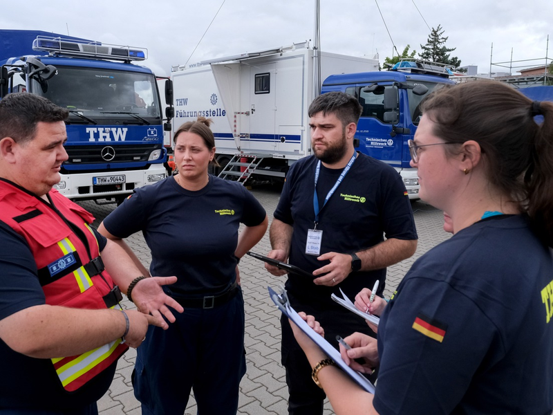 THW Bayern: Bayerische THW-Kräfte unterstützen bei der Waldbrandbekämpfung. - Foto: presseportal.de