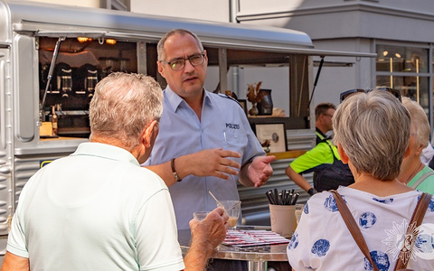 POL-UN: Selm - UNgefiltert - Ein Gespräch mit der Polizei - Foto: presseportal.de