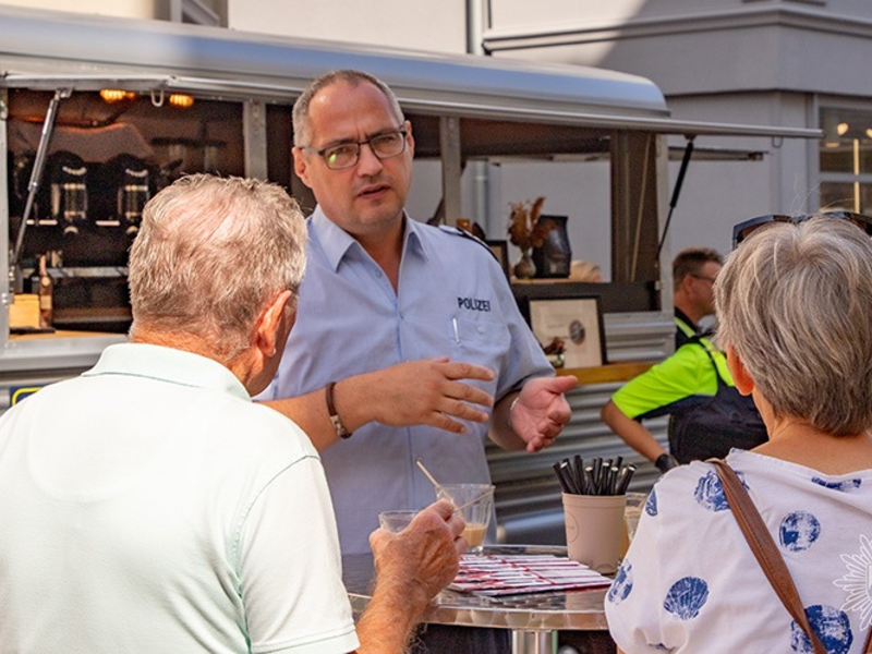POL-UN: Selm - UNgefiltert - Ein Gespräch mit der Polizei - Foto: presseportal.de