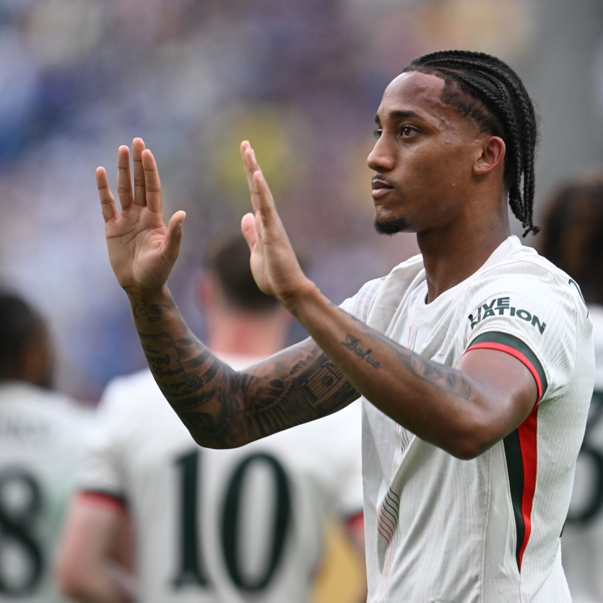 Kein Handelfmeter für Fluminense nach VAR-Entscheid. - Foto: Sven Hoppe/dpa