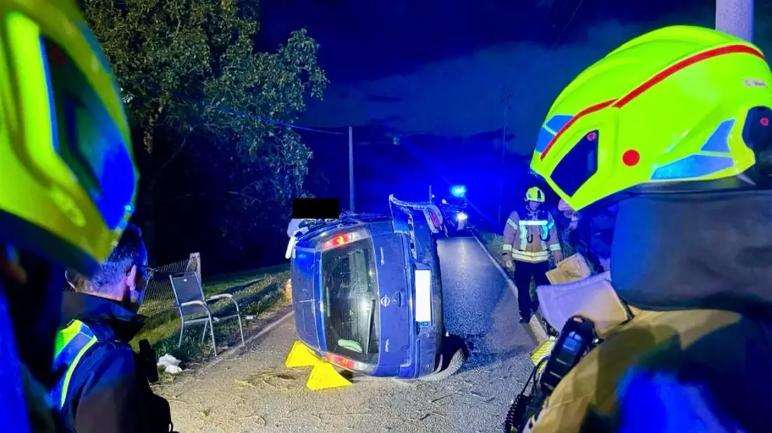 FW-DT: Verkehrsunfall auf der Bremker Straße - Drei Leichtverletzte - Bild: presseportal.de