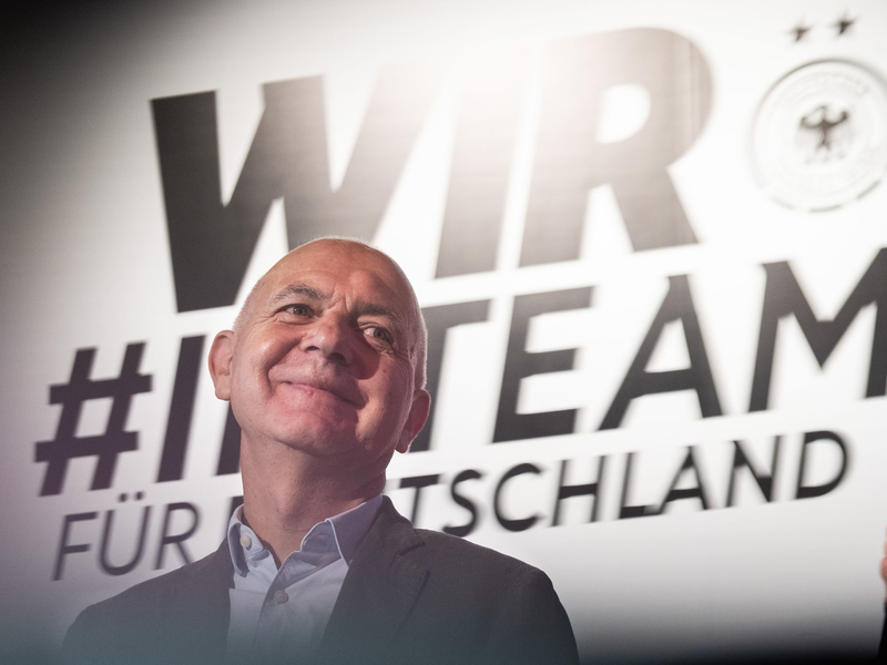 DFB-Präsident Bernd Neuendorf auf EM-Besuch in Zürich  - Foto: Sebastian Gollnow/dpa