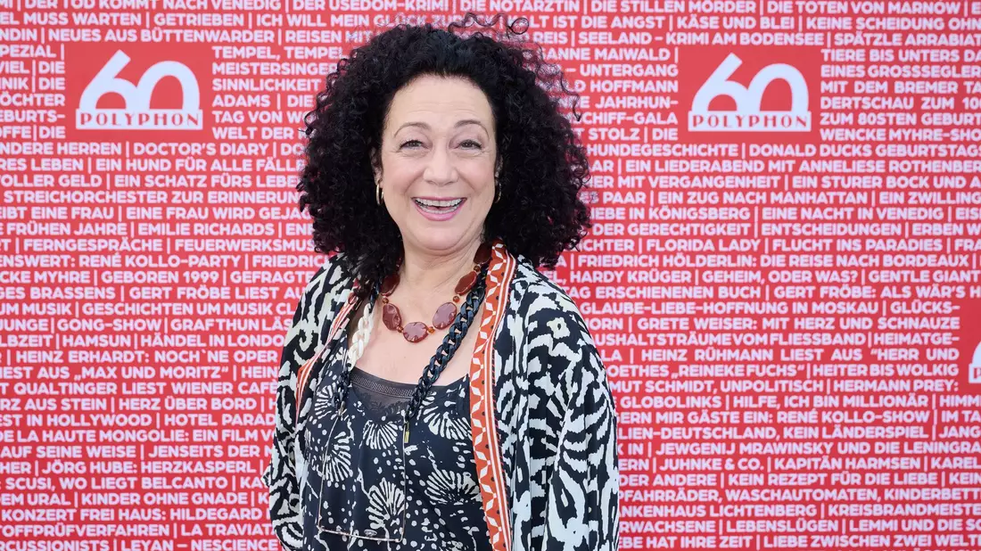 Fernsehstar Barbara Wussow hat bei ihren ersten Dreharbeiten auf dem «Traumschiff» den Dampfer zuerst verpasst. - Bild: Annette Riedl/dpa