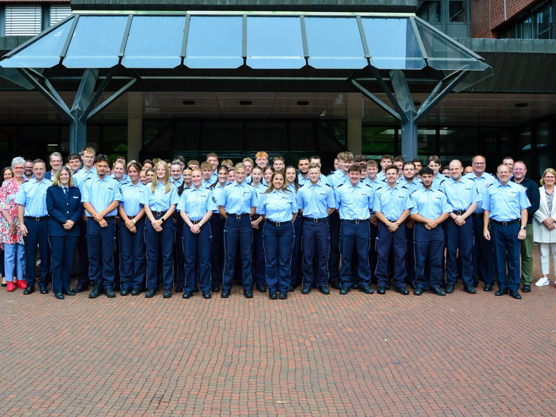 POL-WES: Wesel- 59 neue Nachwuchskräfte starten ins erste Praktikum bei der Polizei Wesel - Foto: presseportal.de