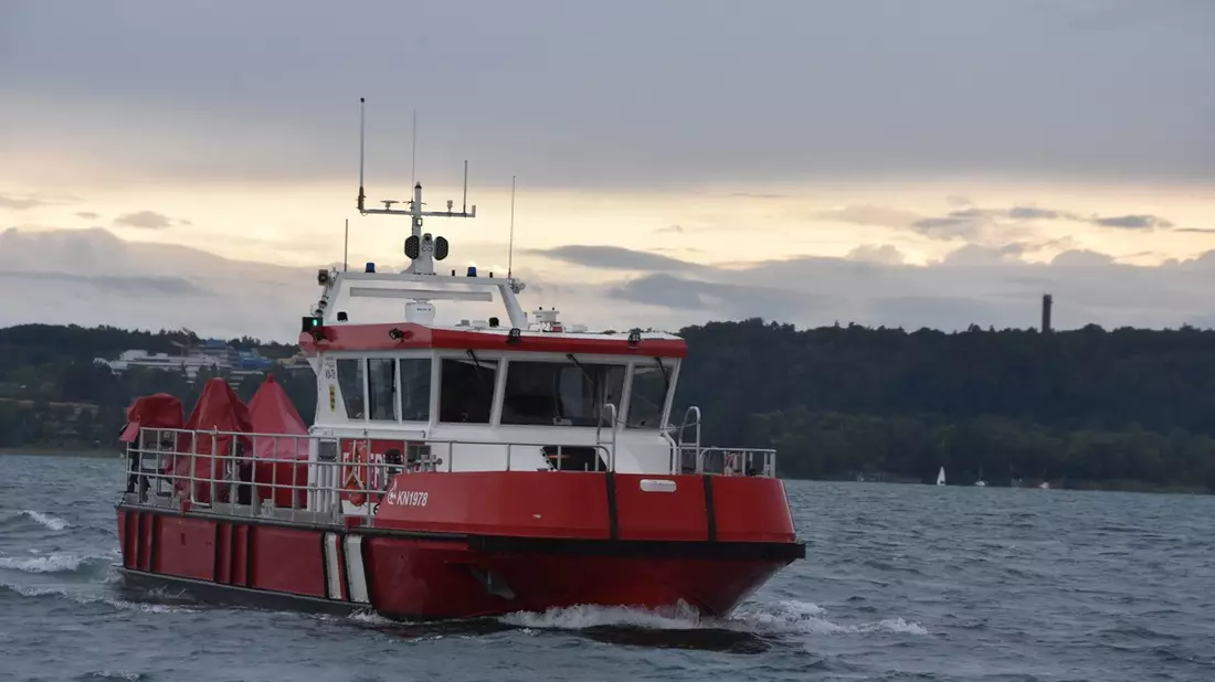 FW Konstanz: Übung auf dem Bodensee - Brand auf einem Fahrgastschiff - Bild: presseportal.de