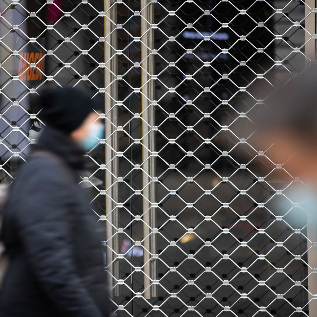 Die Alltagsvorgaben zur Virus-Eindämmung sollen aufgearbeitet werden. (Archivbild)  - Foto: Tom Weller/dpa