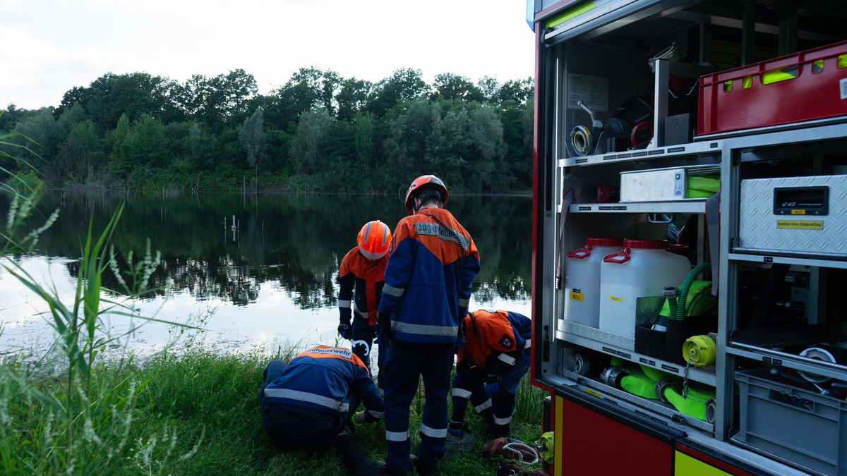 FW Ratingen: Große Jahresübung 2025 der Jugendfeuerwehr Ratingen - Foto: presseportal.de