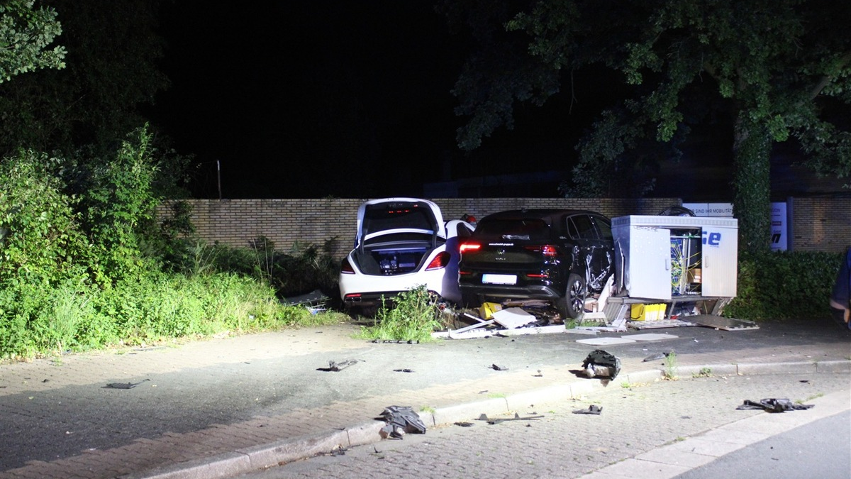 POL-BOR: Bocholt - Viele Haushalte nach Verkehrsunfall ohne Internet - Foto: presseportal.de