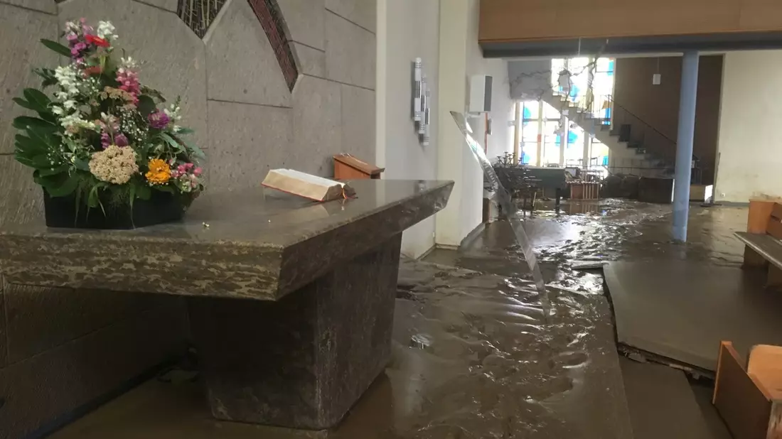 Ich habe damals nicht erfasst, was es bedeutet, keine Kirche zu haben / Vier Jahre nach der Flut muss Kantorin Andrea Stenzel noch viel improvisieren - Bild: presseportal.de