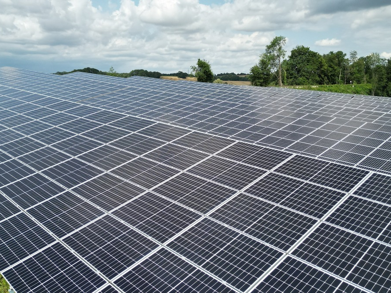 Größte Photovoltaik-Anlage des Landes Nordrhein-Westfalen/Erster landeseigener Solarpark geht in Betrieb - Foto: presseportal.de