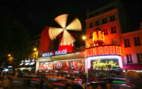 Gefeiert wurde - wie könnte es anders sein - mit einer Tanzeinlage. - Foto: Dimitar Dilkoff/AFP/dpa Gefeiert wurde - wie könnte es anders sein - mit einer Tanzeinlage. - Foto: Dimitar Dilkoff/AFP/dpa