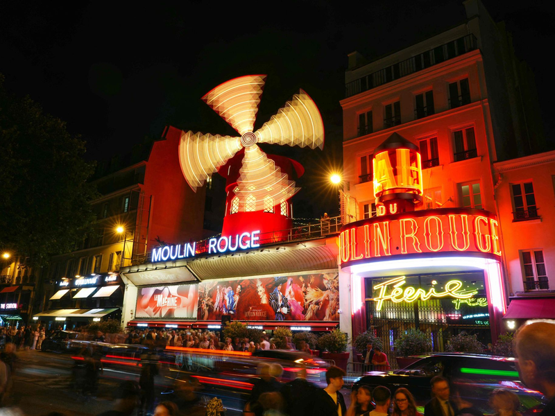 Gefeiert wurde - wie könnte es anders sein - mit einer Tanzeinlage. - Foto: Dimitar Dilkoff/AFP/dpa