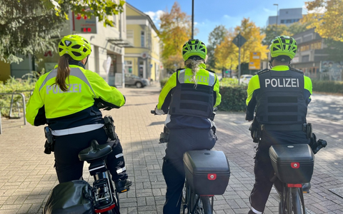 POL-HAM: Direktionsübergreifender Schwerpunkteinsatz der Polizei zur Reduzierung der Verunglücktenzahlen bei Rad- und Pedelecfahrenden - Foto: presseportal.de