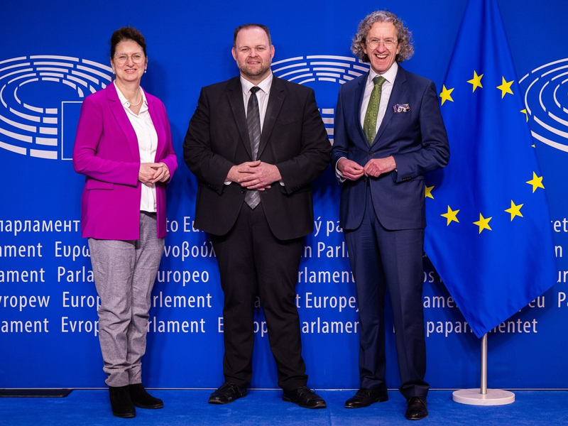 Pfizergate und politische Fehlentscheidungen: FREIE WÄHLER üben scharfe Kritik an von der Leyen - Foto: presseportal.de