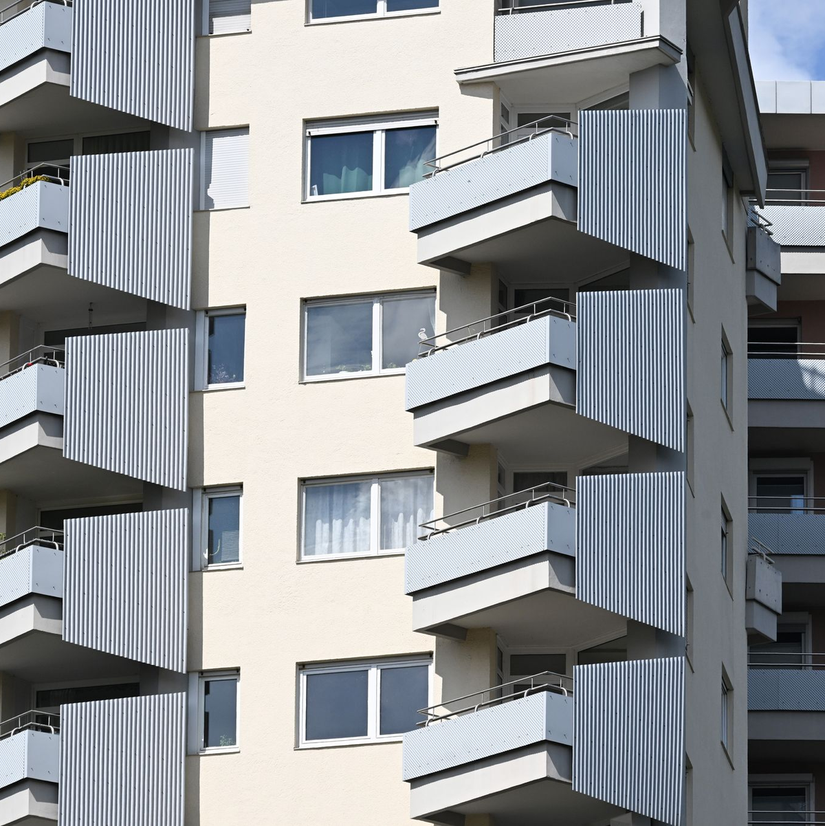 Die Mietpreisbremse gilt nur in Gebieten mit angespanntem Wohnungsmarkt. (Symbolbild) - Foto: Bernd Weißbrod/dpa
