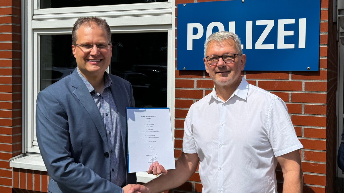 POL-VER: Verabschiedung in den Ruhestand: Joachim Kopietz - langjähriger Beauftragter für Kriminalprävention verlässt die Polizeiinspektion Verden/Osterholz - Foto: presseportal.de