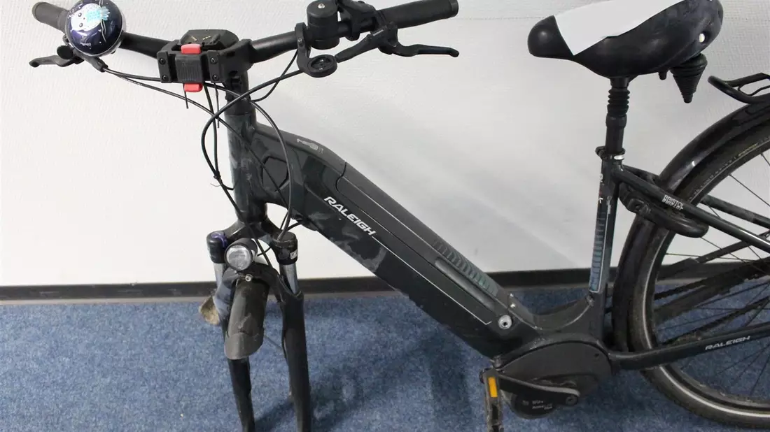 POL-GE: Zwei Pedelecs sichergestellt - Wer ist Eigentümer? - Bild: presseportal.de