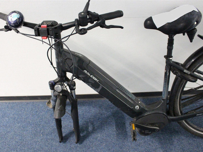 POL-GE: Zwei Pedelecs sichergestellt - Wer ist Eigentümer? - Foto: presseportal.de