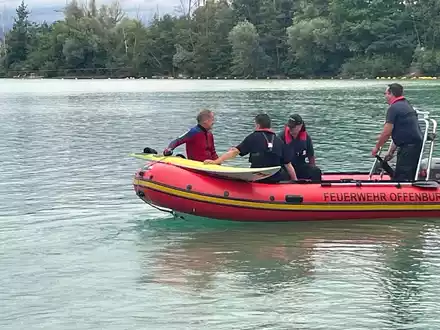 FW-OG: VORANKÜNDIGUNG: Wasserrettung - Stresstest für das optimierte Notfallsystem. Feuerwehren üben Wassernotfall am Schutterwälder Baggersee - Foto: presseportal.de