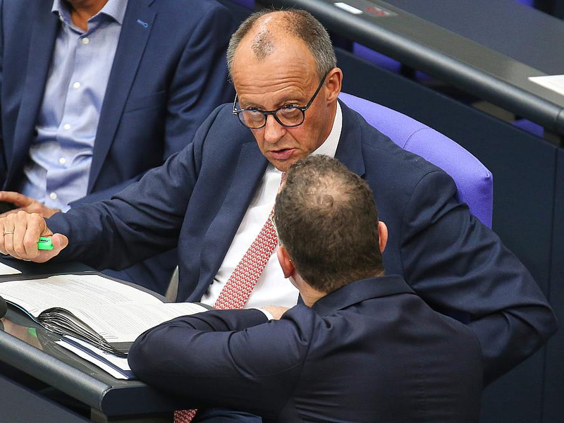 Friedrich Merz und Jens Spahn am 09.07.2025 - Foto: über dts Nachrichtenagentur