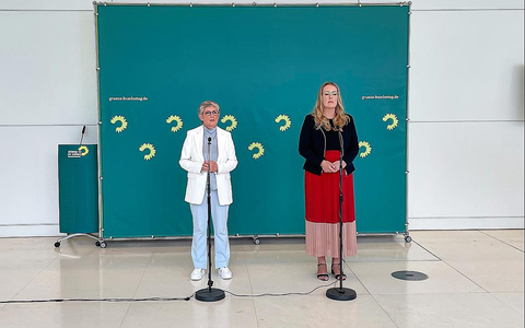 Britta Haßelmann und Katharina Dröge am 11.07.2025 - Foto: über dts Nachrichtenagentur Britta Haßelmann und Katharina Dröge am 11.07.2025 - Foto: über dts Nachrichtenagentur