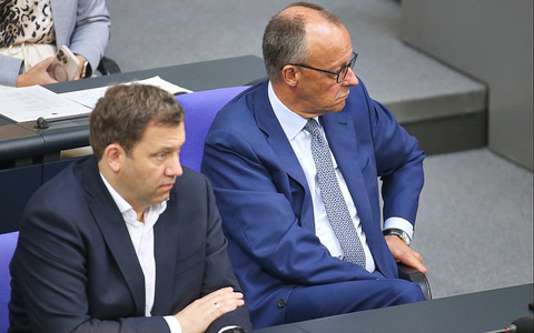 Lars Klingbeil und Friedrich Merz am 11.07.2025 - Foto: über dts Nachrichtenagentur