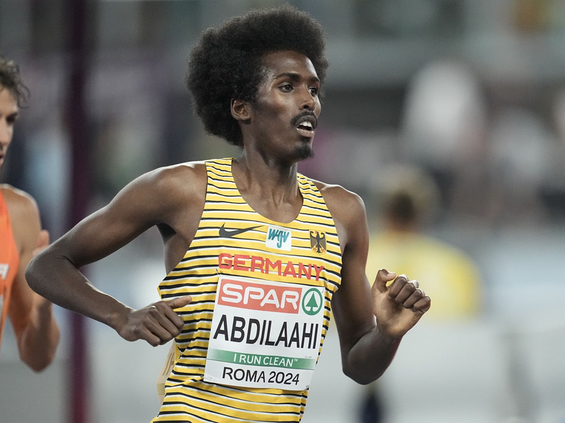 Nun hat Mohamed Abdilaahi den deutschen Rekord von Dieter Baumann geknackt.  - Foto: Michael Kappeler/dpa