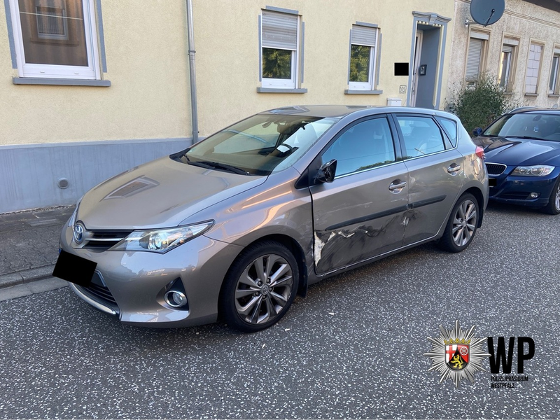 POL-PIKUS: Ein lauter Knall / Nach Unfallflucht Zeugen gesucht! - Foto: presseportal.de