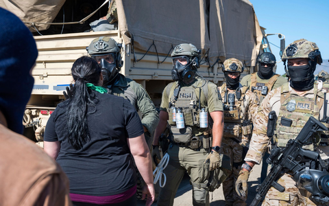 Das Vorgehen der Trump-Regierung im Raum Los Angeles ist umstritten.  - Foto: Michael Owen Baker/AP/dpa