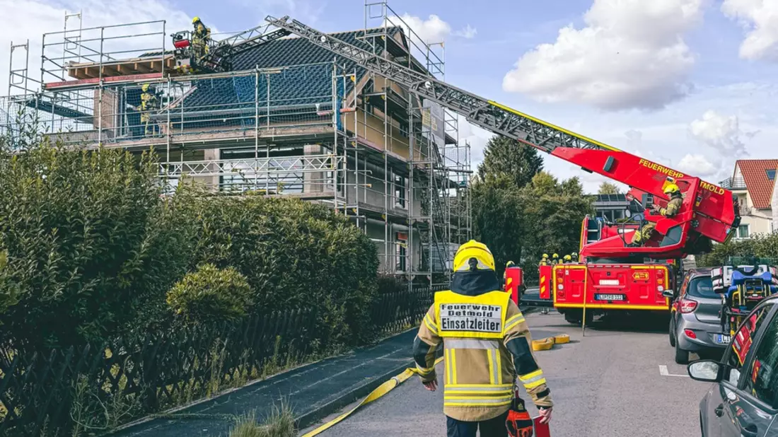 FW-DT: Feuer 2 - Unklare Rauchentwicklung - Bild: presseportal.de