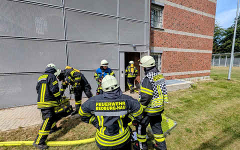 FW-KLE: Zimmerbrand auf Forensischer Station der LVR-Klinik Bedburg-Hau - Foto: presseportal.de