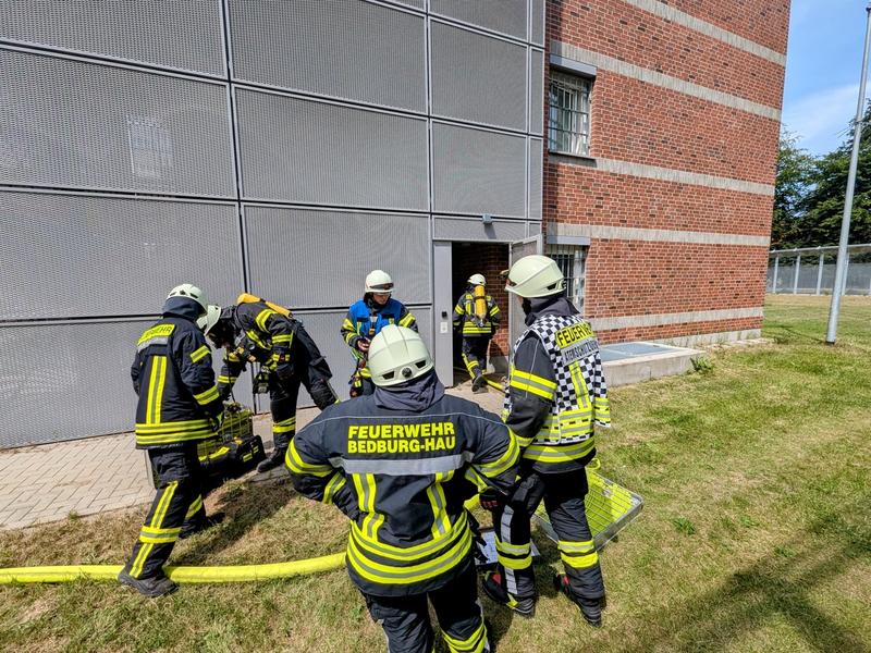 FW-KLE: Zimmerbrand auf Forensischer Station der LVR-Klinik Bedburg-Hau - Foto: presseportal.de