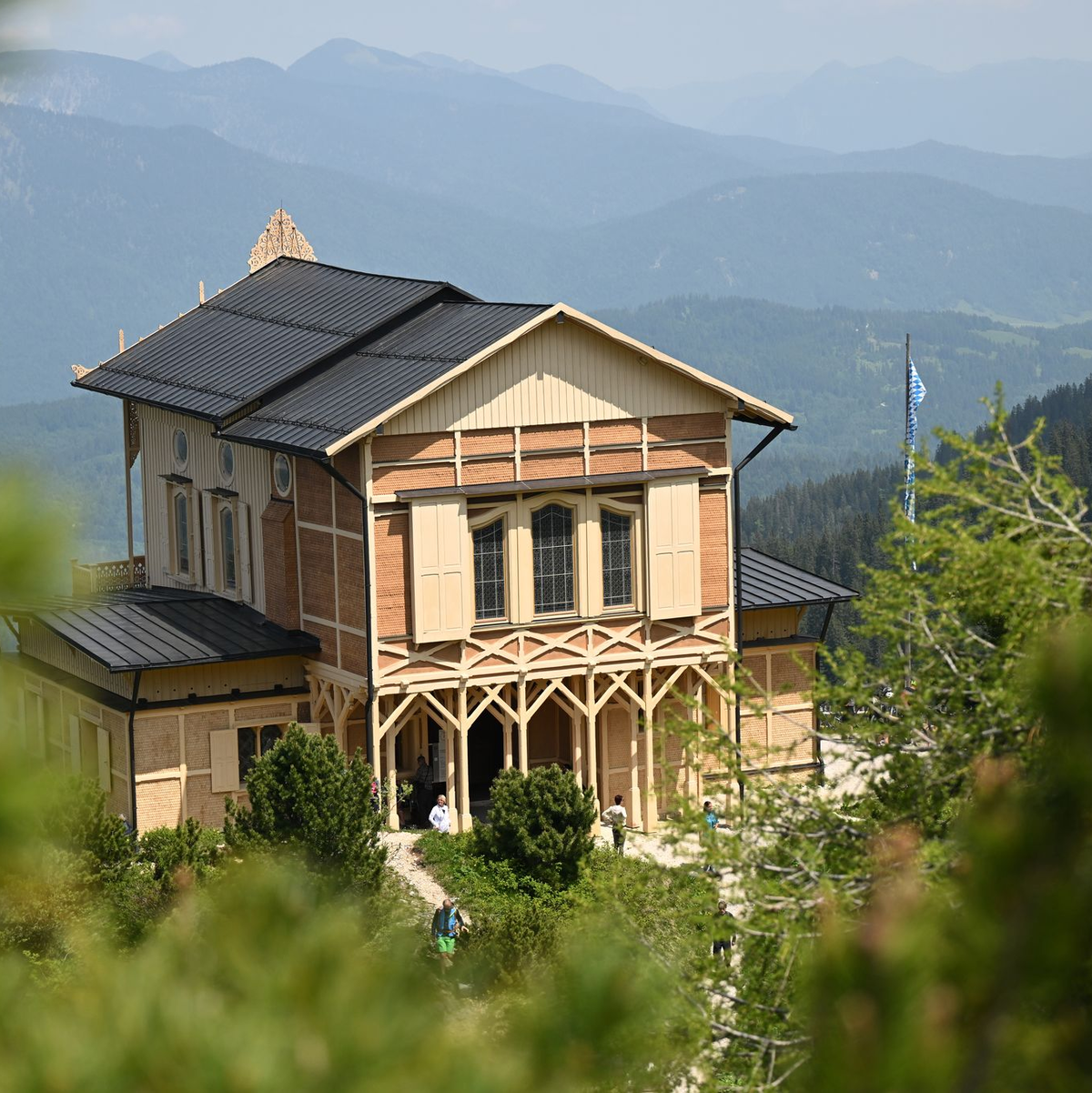 Die Königsschlösser sind eine Touristenattraktion. (Archivbild) - Foto: Angelika Warmuth/dpa