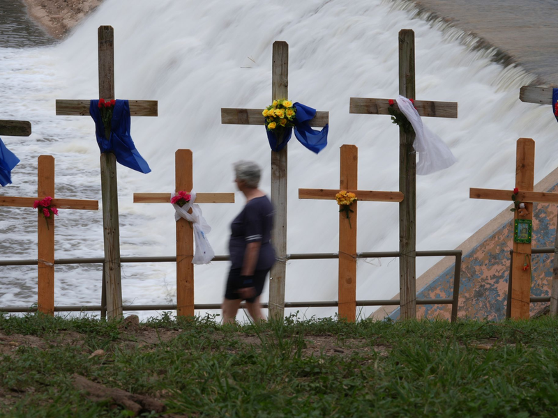 Eine US-Flagge. - Foto: Eric Gay/AP/dpa