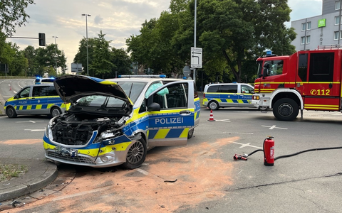 POL-GE: Unfall mit Polizeifahrzeug - Foto: presseportal.de