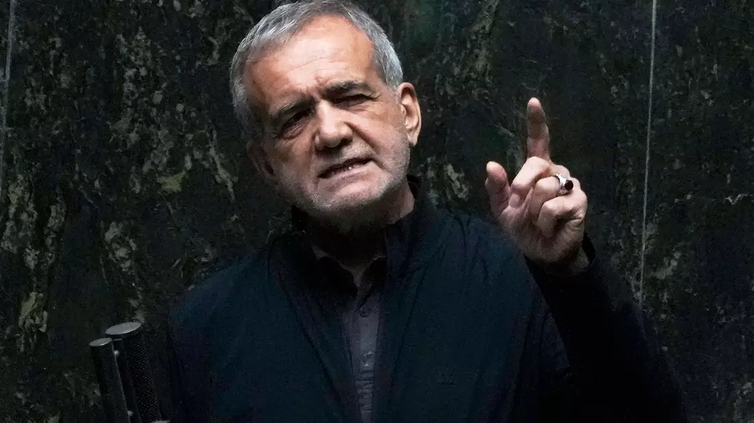 Peseschkian soll im Krieg zwischen dem Iran und Israel am Bein verletzt worden sein. (Archivbild) - Bild: Vahid Salemi/AP/dpa