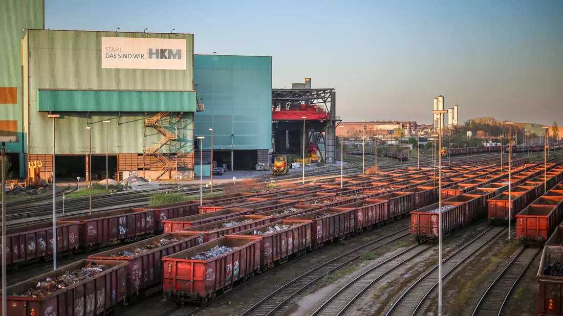 Die USA importieren in großen Mengen Stahlschrott aus Europa: Handelsbeschränkungen könnten die dortige Industrie stark treffen. (Archivbild) - Bild: Christoph Reichwein/dpa