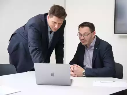 Manuel Diwosch von klickbeben® und W3Becca®: 1.400 Euro Förderung für eine neue Webseite - Foto: presseportal.de