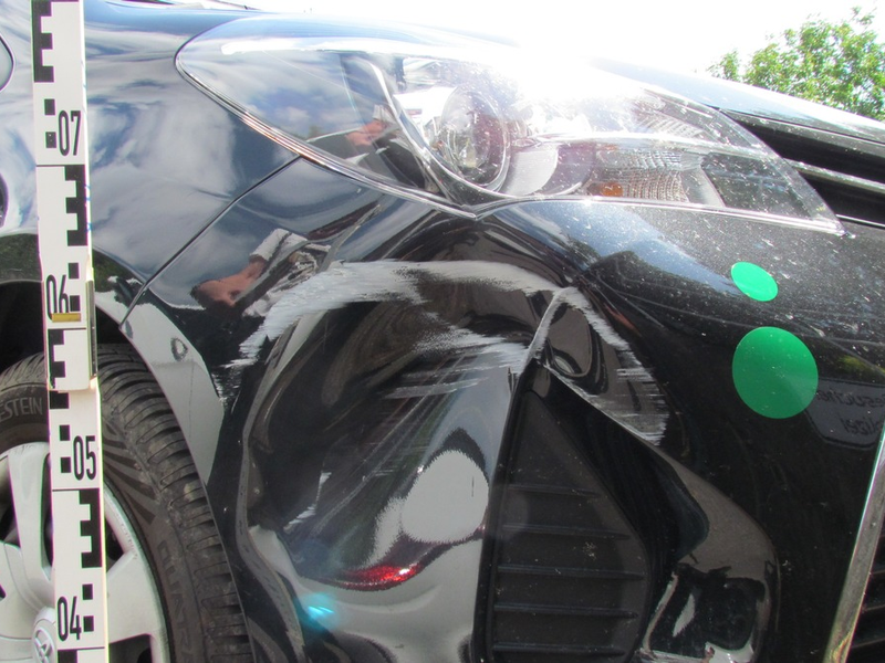 POL-HM: Zeugenaufruf: Unfallflucht in Tiefgarage - Foto: presseportal.de