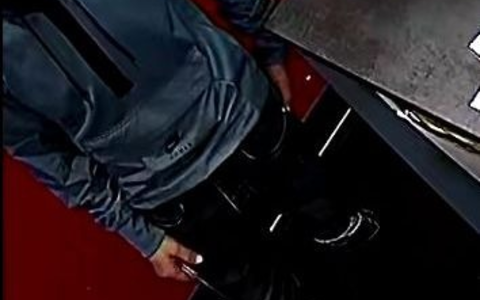 POL-SLS: Öffentlichkeitsfahndung nach versuchtem schweren Raub auf Tankstelle - Foto: presseportal.de