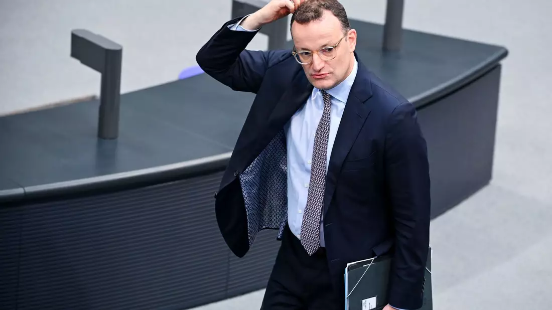 Spahn räumt Fehler im Umgang mit Richterwahl ein. (Archivbild) - Bild: Katharina Kausche/dpa