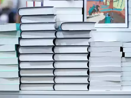 Bücher (Archiv) - Foto: über dts Nachrichtenagentur