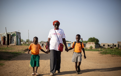 Caritas international: Menschen in Not mit 105 Millionen Euro geholfen / Jahresbericht: Weltweit mehr als neun Millionen Hilfsbedürftige unterstützt - Kritik an Kürzung staatlicher Hilfsbudgets - Foto: presseportal.de