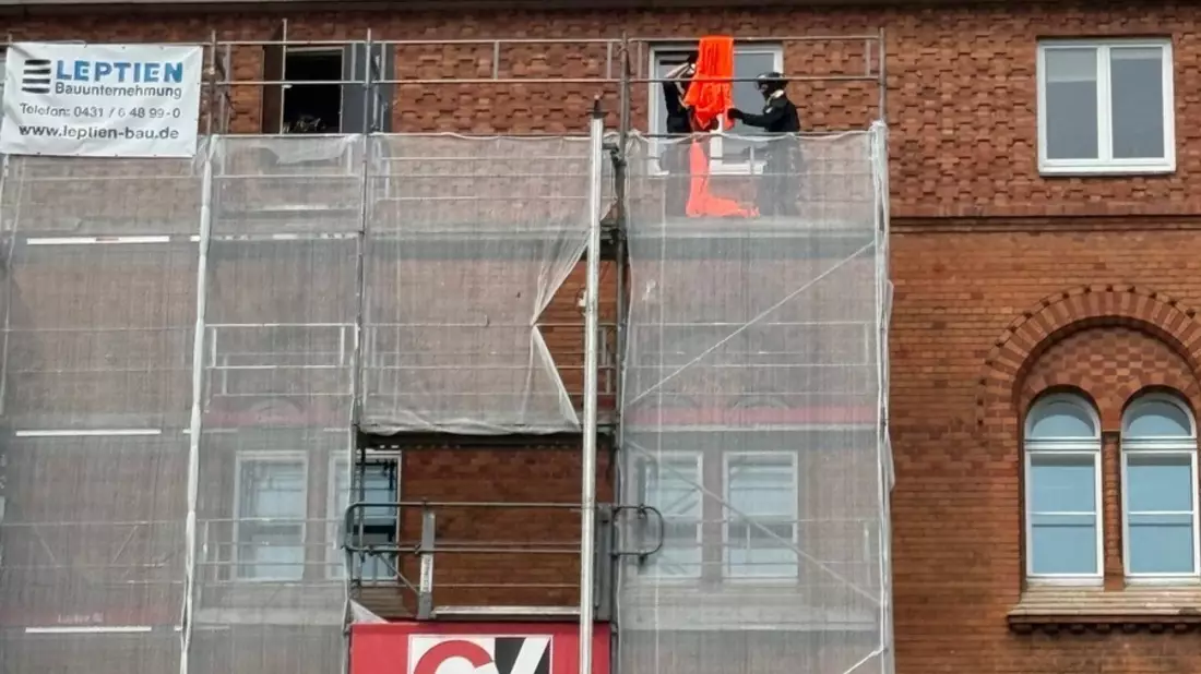 POL-KI: 250715.3 Kiel: Protestaktion am Landtag beendet - Bild: presseportal.de