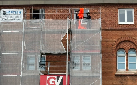 POL-KI: 250715.3 Kiel: Protestaktion am Landtag beendet - Foto: presseportal.de