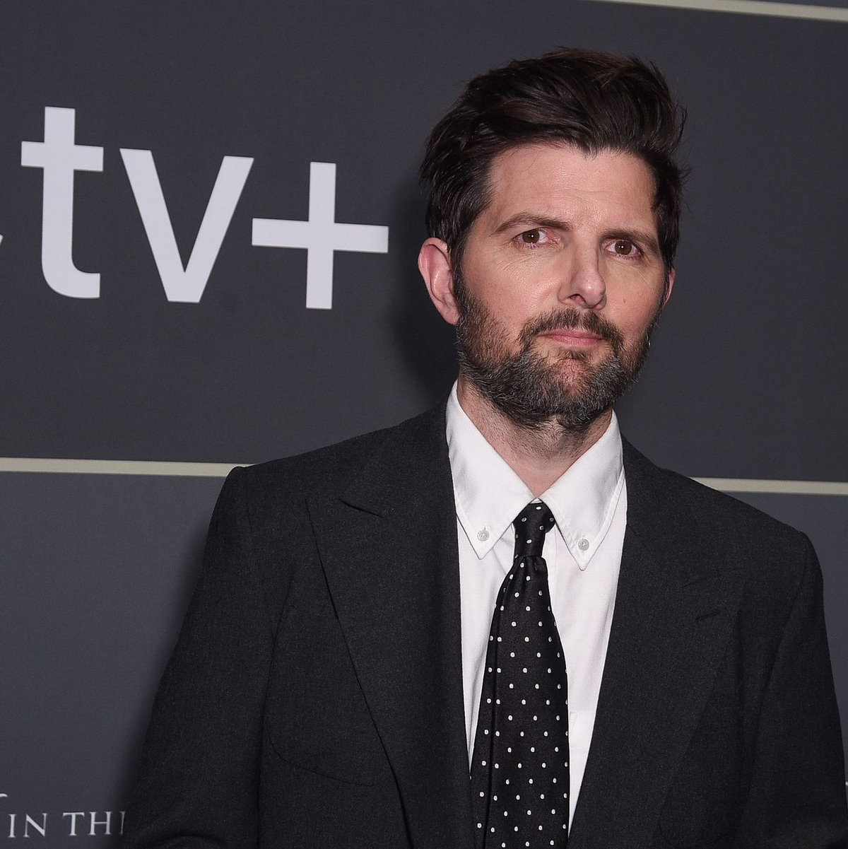 Adam Scott spielt die Hauptrolle in «Severance». (Archivbild) - Foto: Richard Shotwell/Invision via AP/dpa