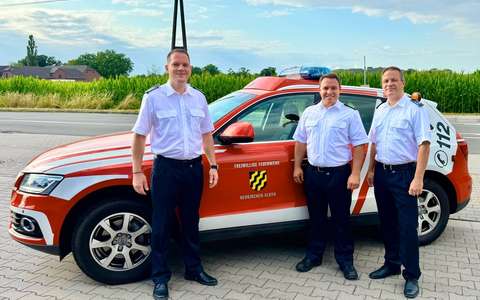 FW Neukirchen-Vluyn: Neues Führungsteam für die Feuerwehr Neukirchen-Vluyn: David Schade übernimmt die Leitung - Foto: presseportal.de FW Neukirchen-Vluyn: Neues Führungsteam für die Feuerwehr Neukirchen-Vluyn: David Schade übernimmt die Leitung - Foto: presseportal.de