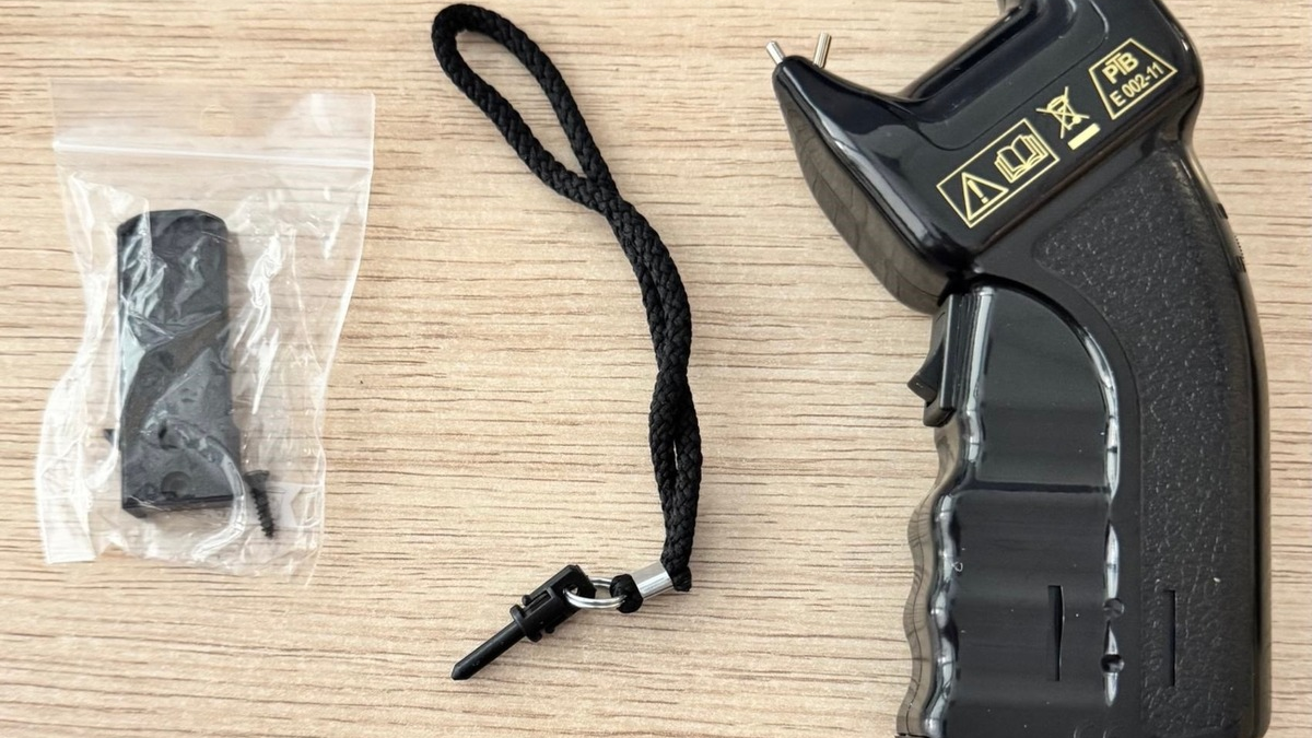 BPOL NRW: Alkoholisierter Mann mit Elektroschocker - Bundespolizei ermittelt - Foto: presseportal.de